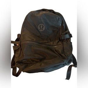 Lululemon backpack uec